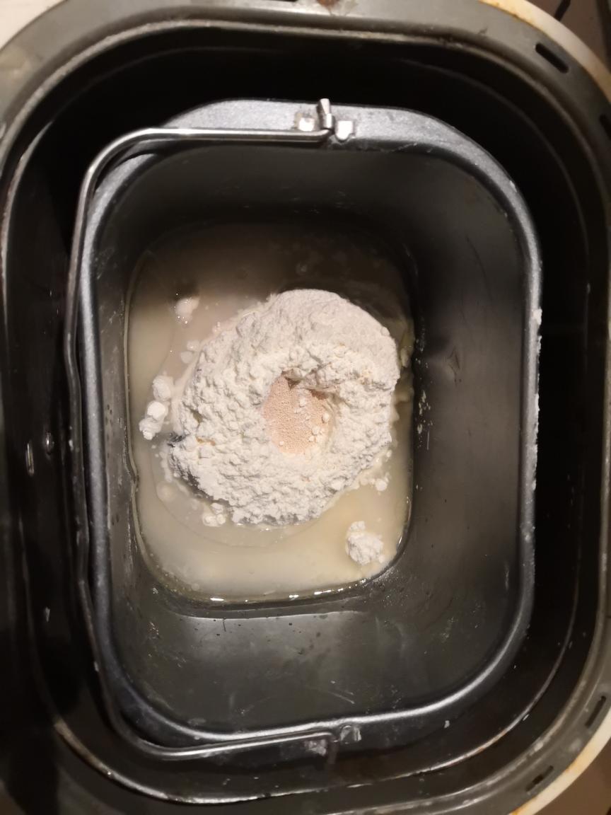 纯奶手撕吐司的做法 步骤1