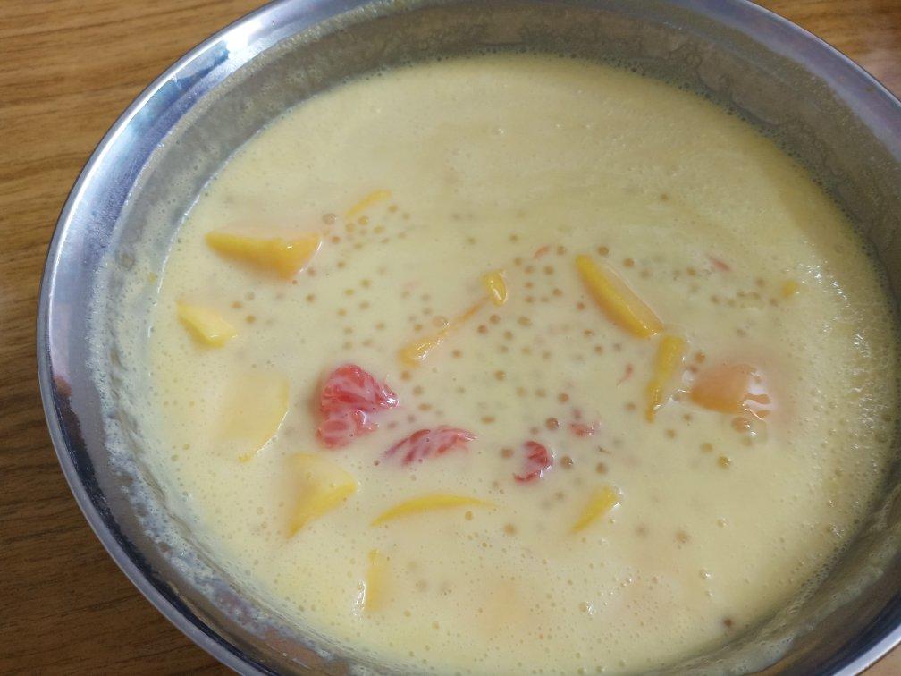 港式甜品——杨枝甘露(芒果西米露)附芒果花切法