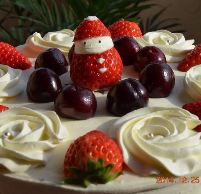 草莓圣诞老人、圣诞雪人