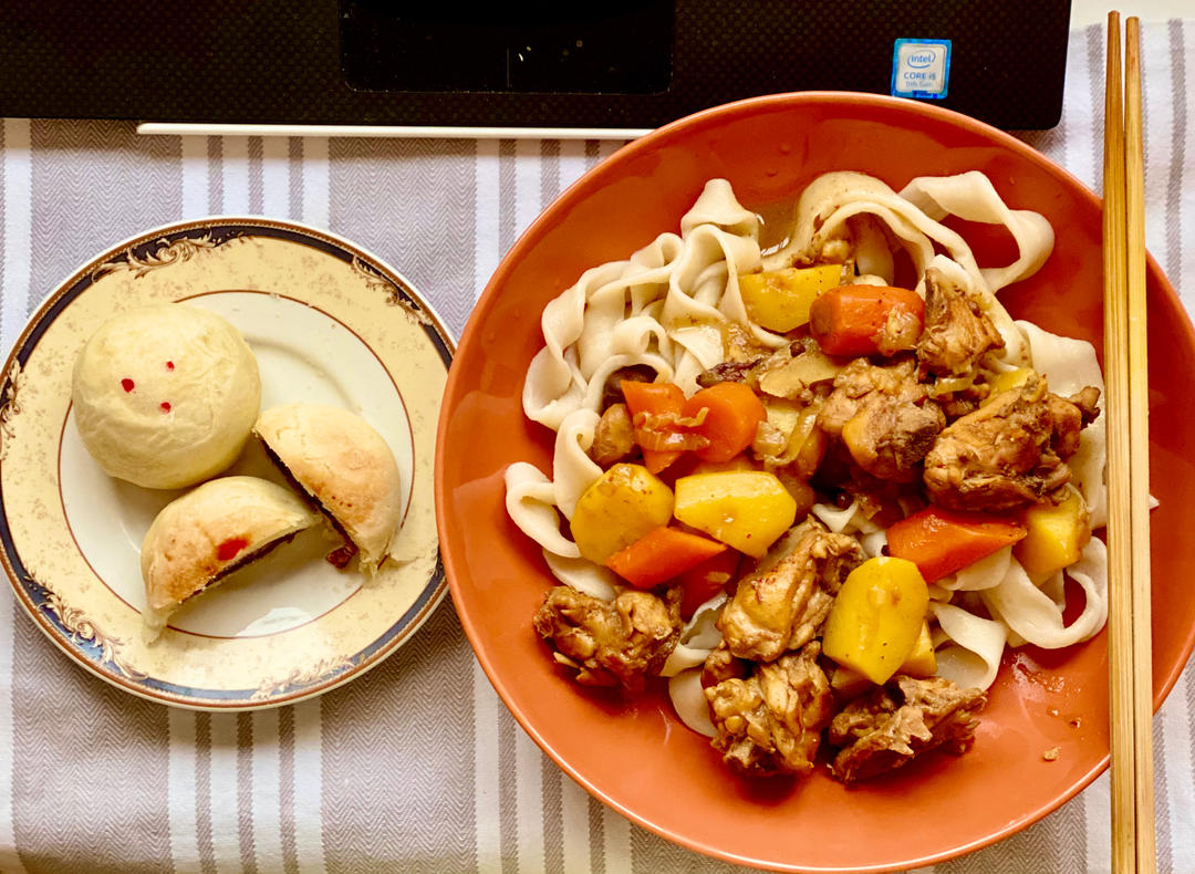 新疆特色大盘鸡（附加皮带面做法）