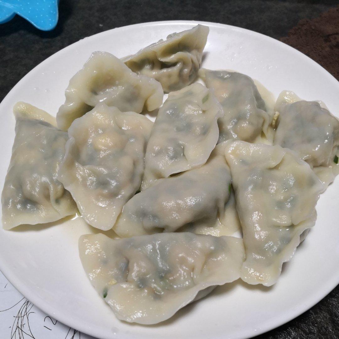 乾坤媳妇做的经典的韭菜鸡蛋馅儿饺子 怎么吃都不会腻