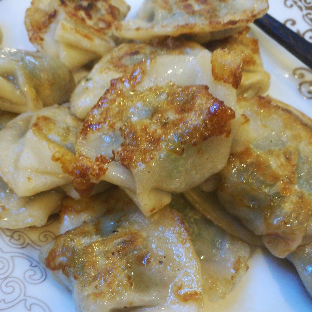 我是一份煎饺（生煎速冻饺）