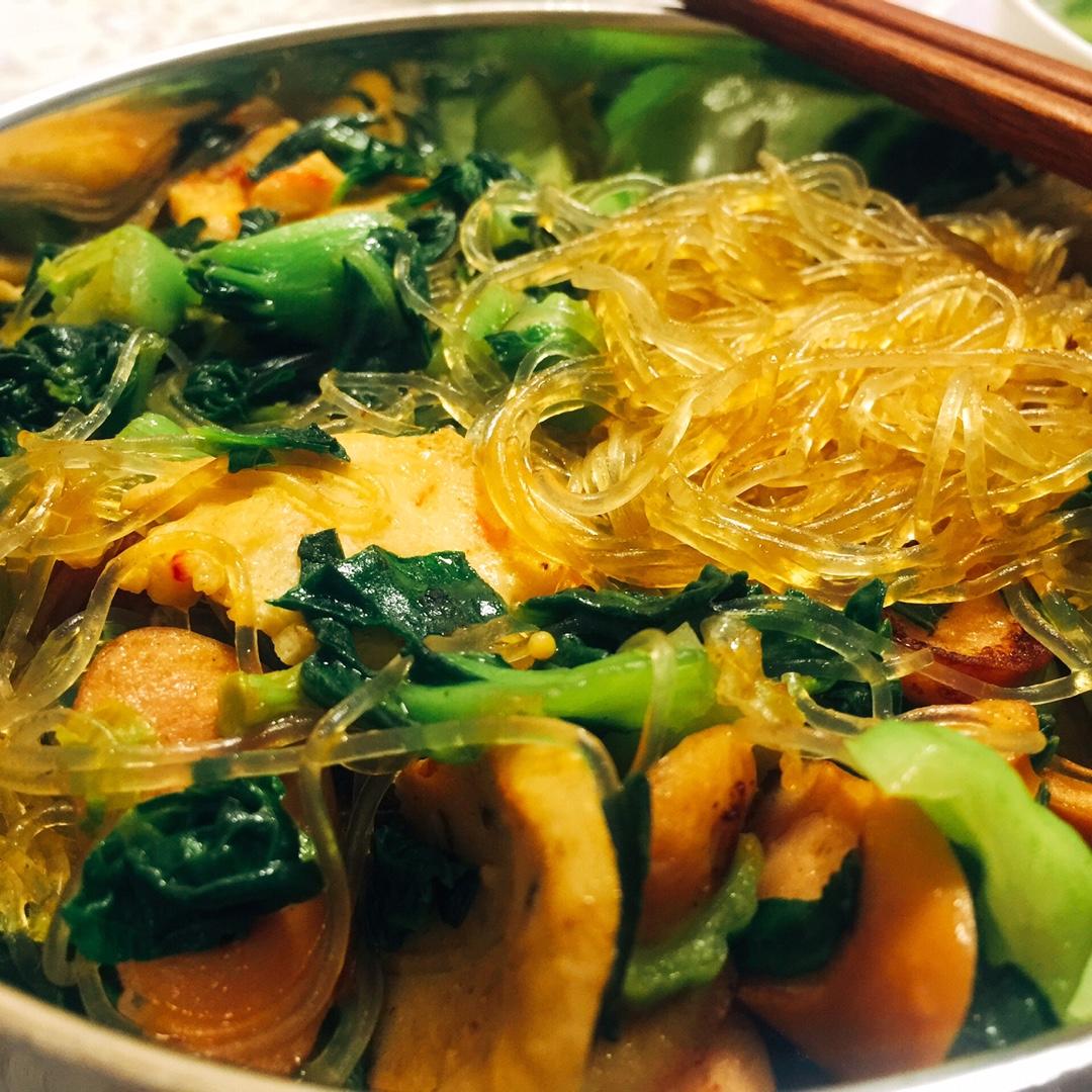 包菜粉丝炒鸡蛋