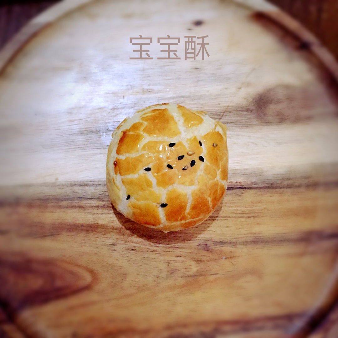 蛋黄酥：抹茶酥：（奶黄味）