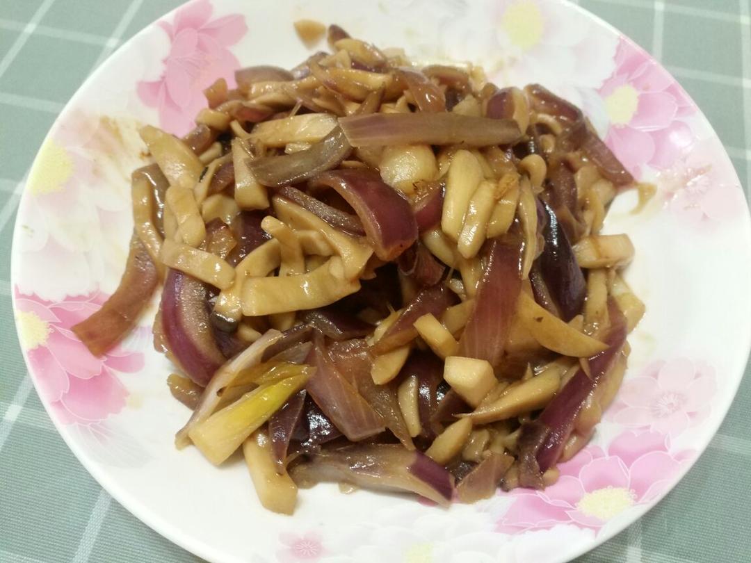洋葱遇到杏鲍菇