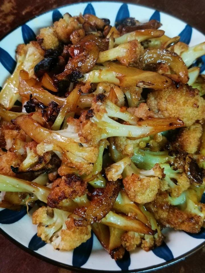 老丁的私房菜-干锅花菜