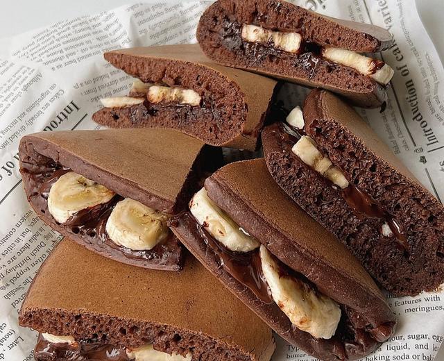 巧克力香蕉厚松饼🍌l甜品控和小孩的最爱的做法