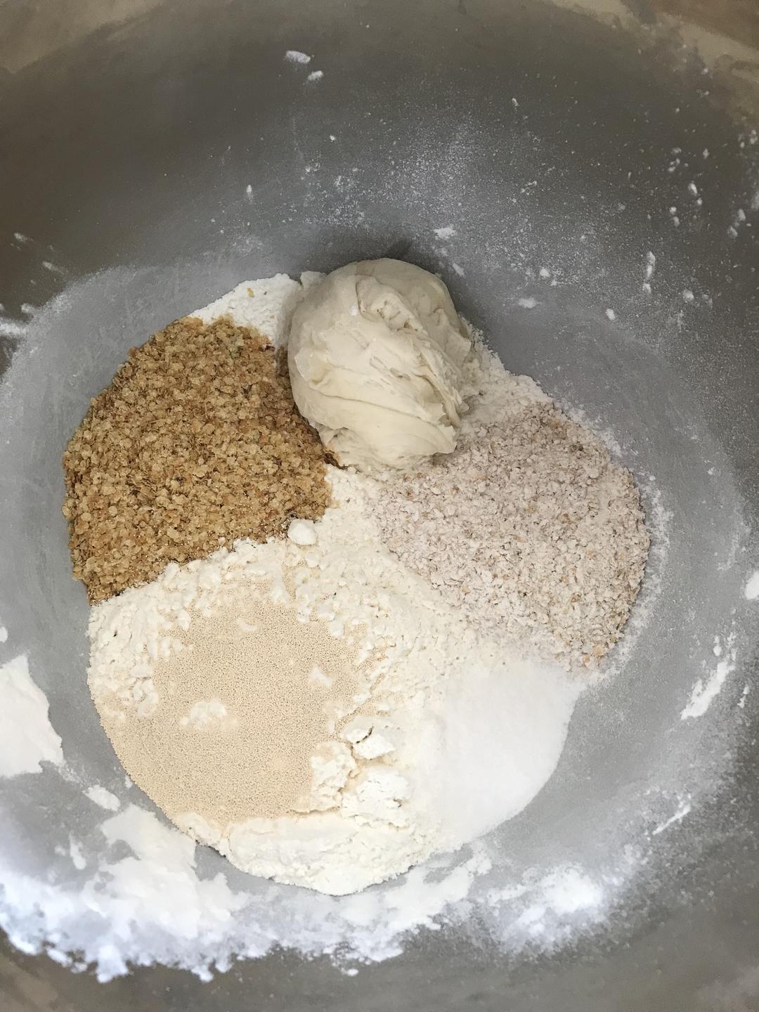 纯奶手撕吐司的做法 步骤1