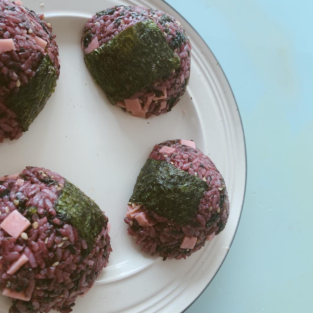 不会翻车的金枪鱼饭团🍙