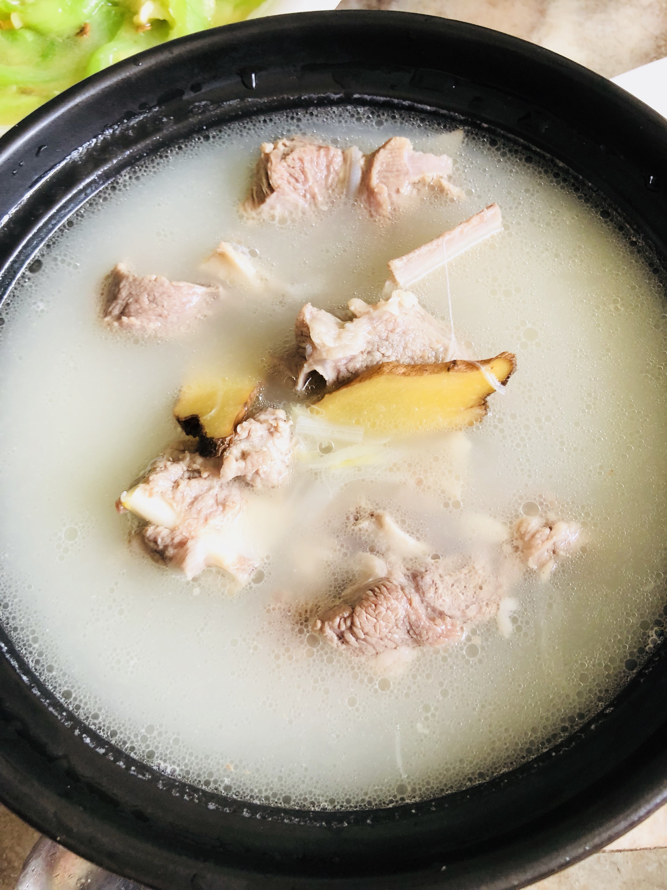 一定要试的鲜美奶白羊肉汤的做法
