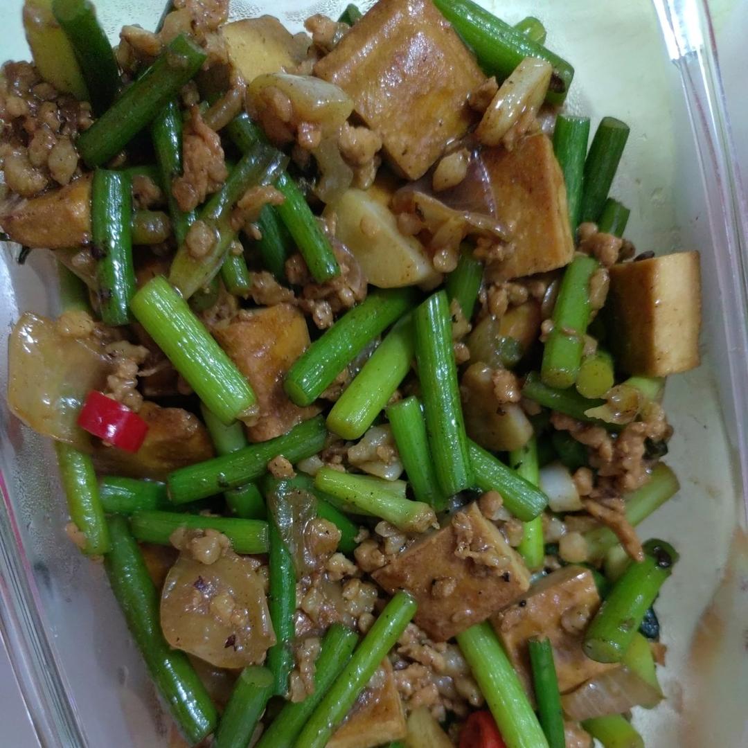 好吃是好吃，就是有点费米饭🤣