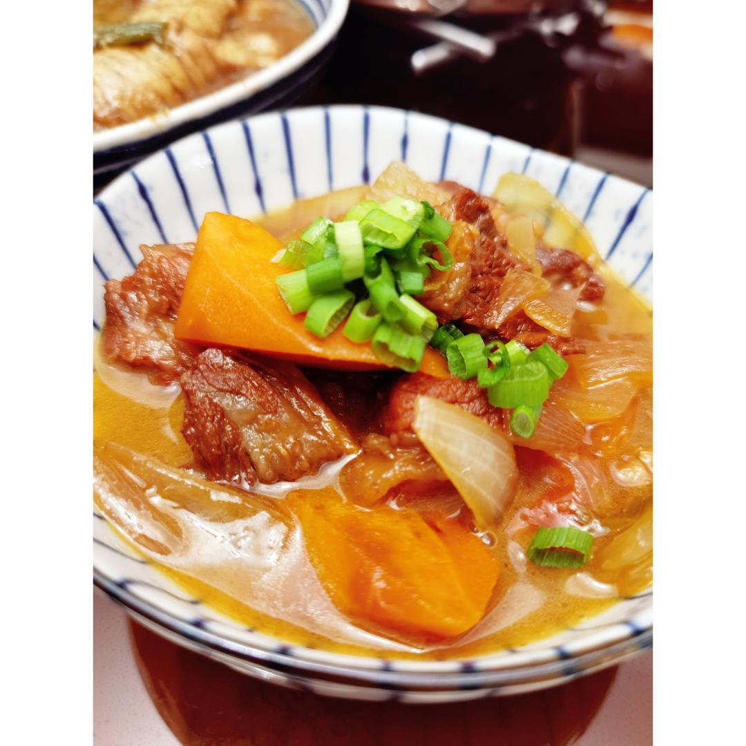 番茄土豆炖牛腩
