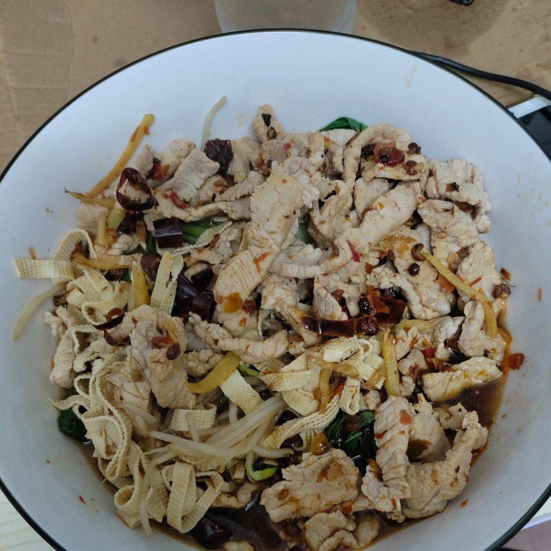 水煮肉片（吃不够的下饭菜）