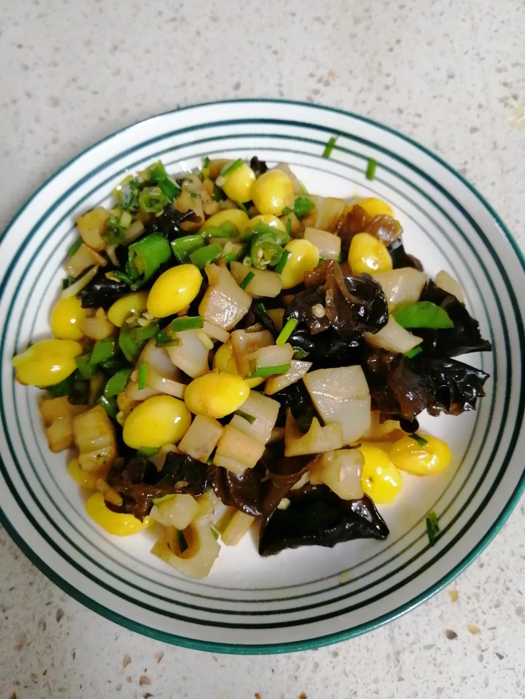 白果炒芹菜