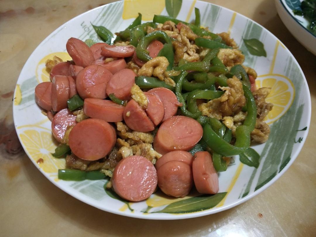 青椒火腿炒鸡蛋