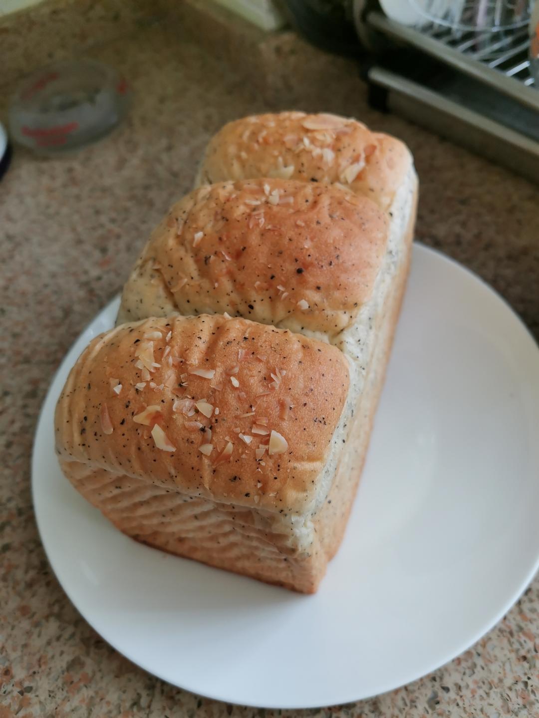 伯爵红茶白桃吐司