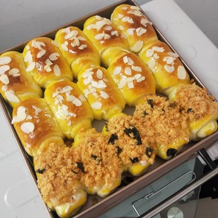 椰蓉面包卷