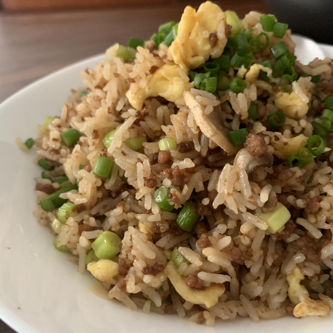 肉末蒜薹