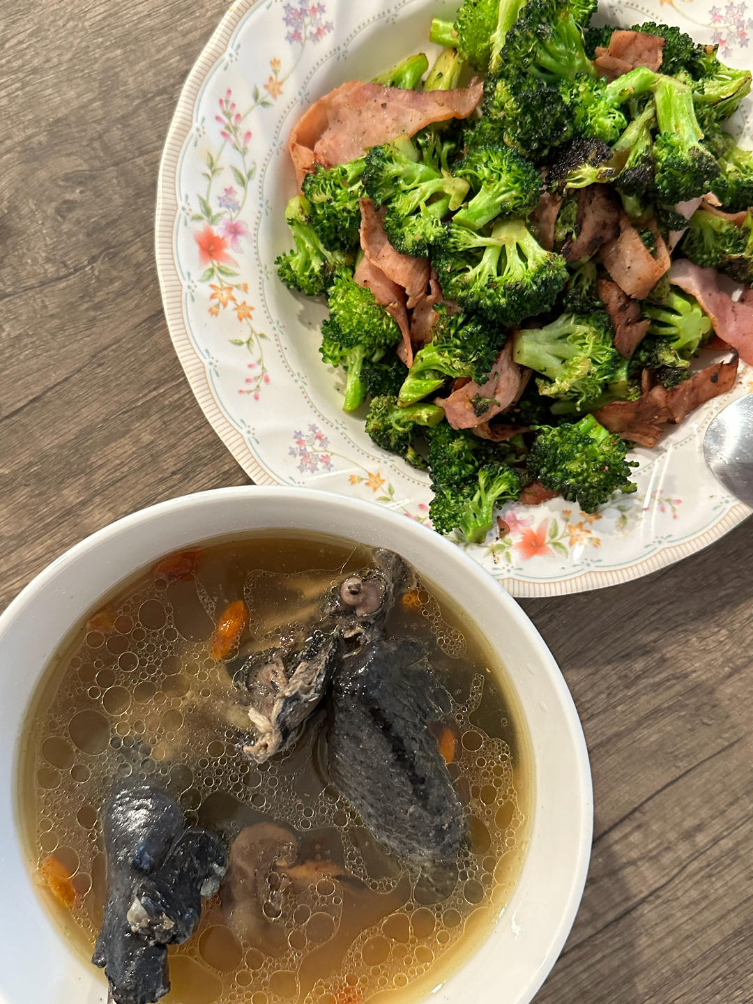 「家庭版」乌骨鸡汤💯