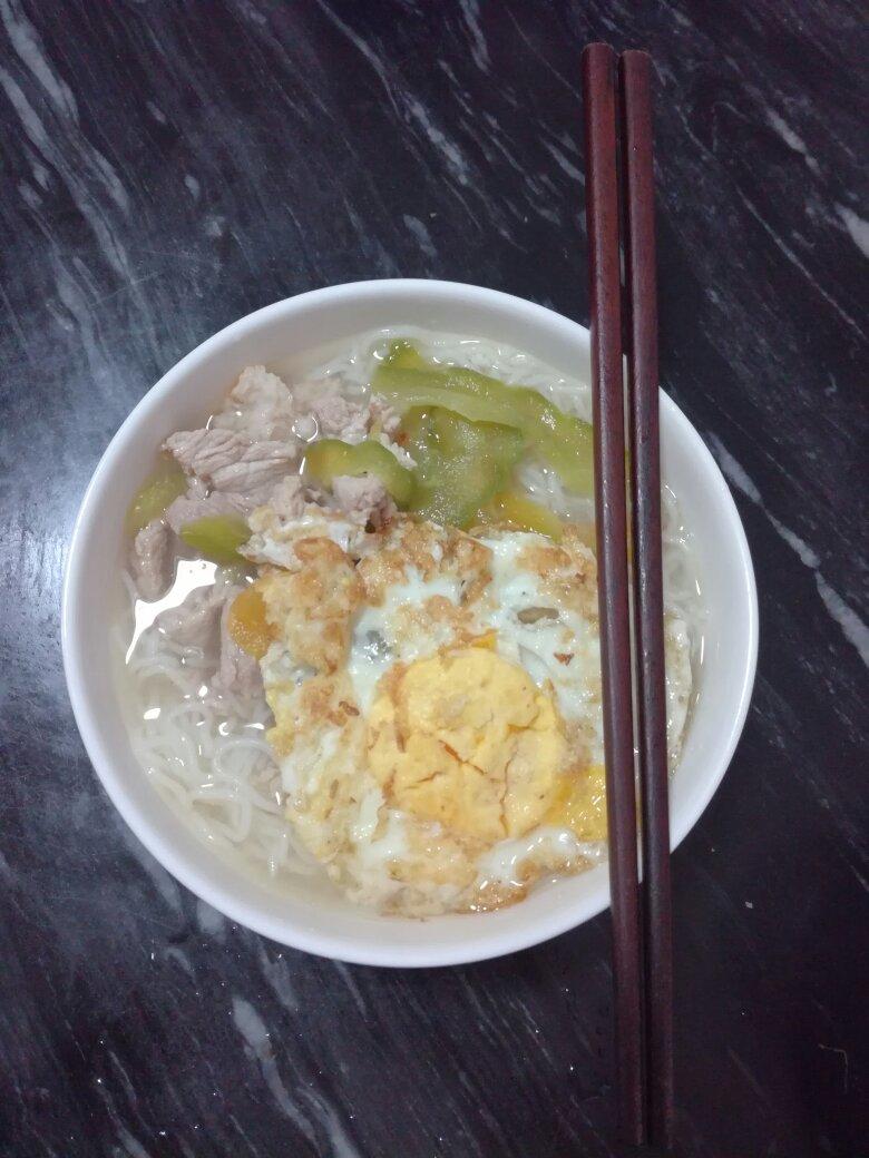 鸡汁灌汤包