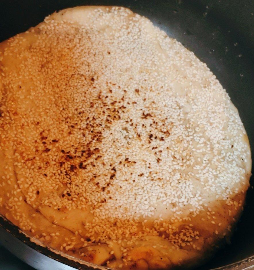 椒盐发面饼 Sesame Pancake
