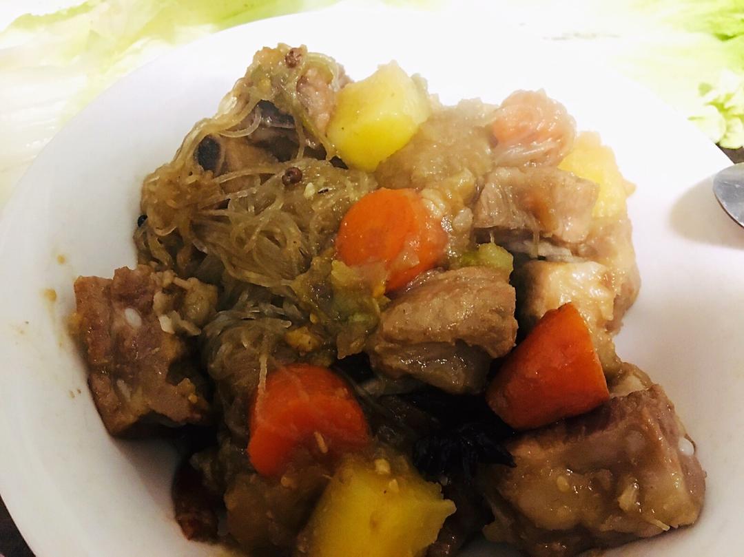 土豆炖排骨