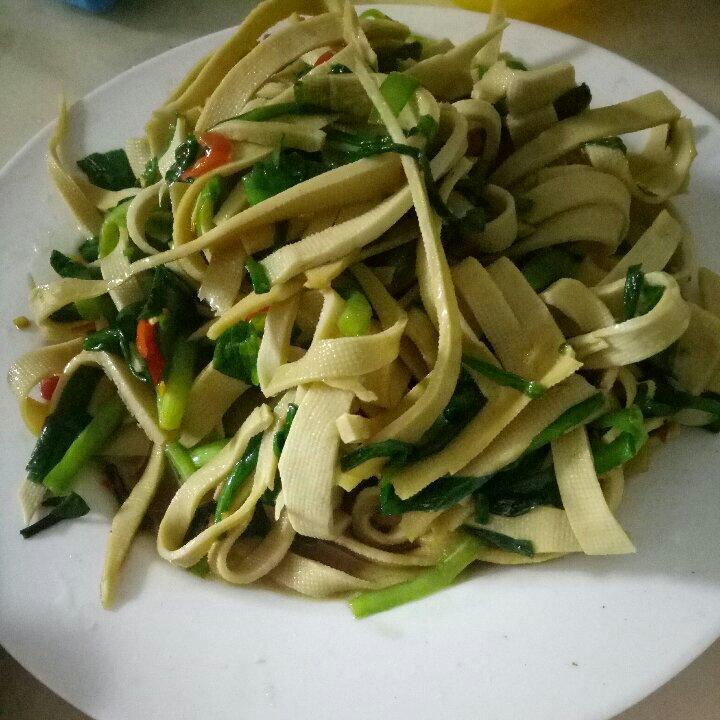 千张丝炒韭菜