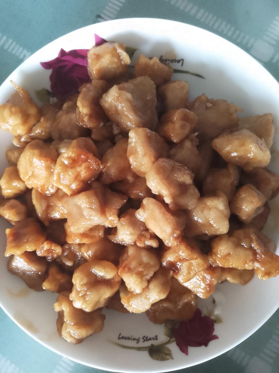 厨师长教你：“糖醋里脊”的老式经典做法，酸甜可口，小孩最爱