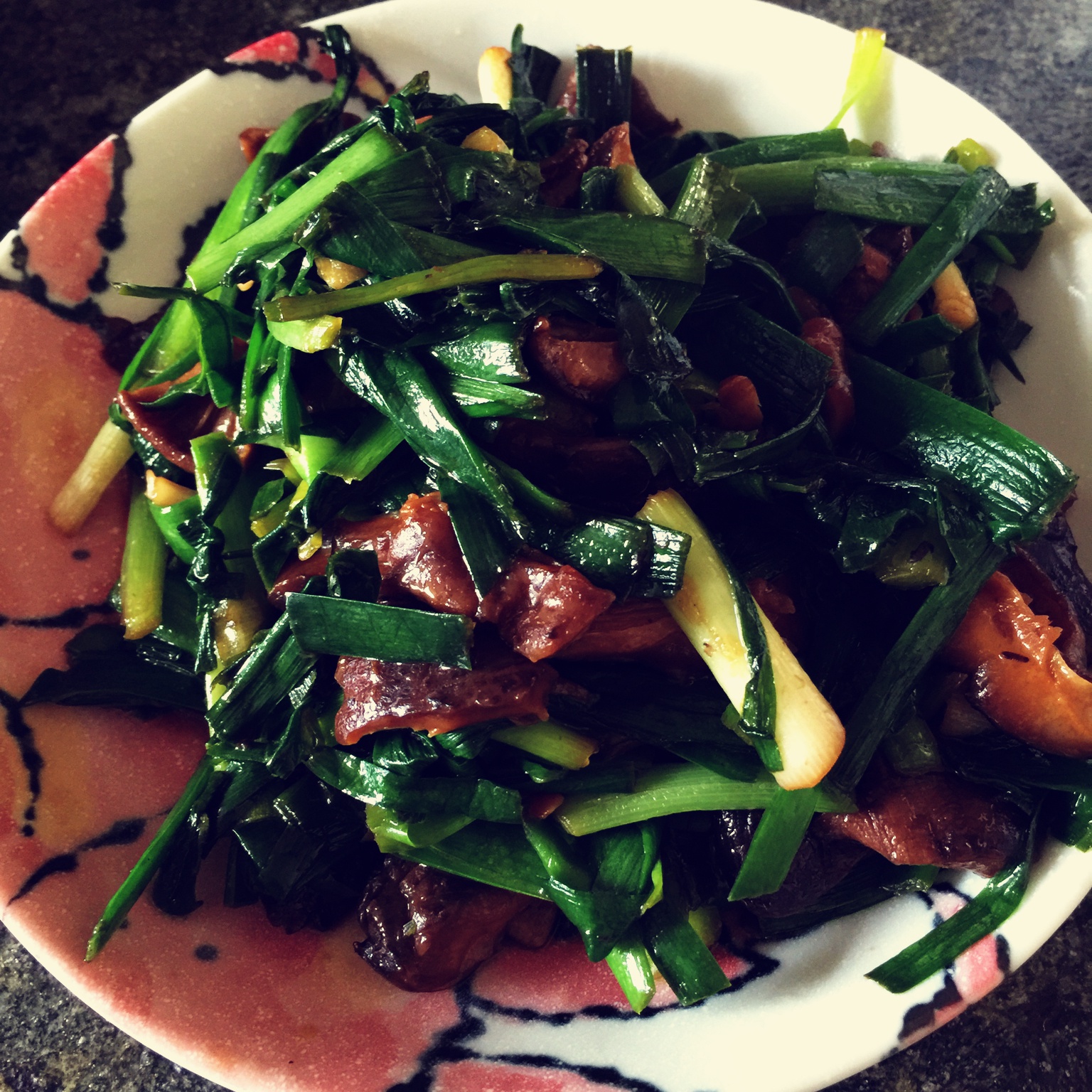 蒜苗香菇炒豆干
