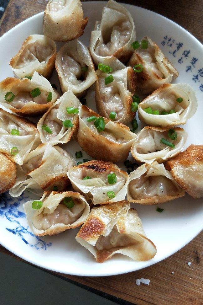 1嘟宝儿做的煎馄饨