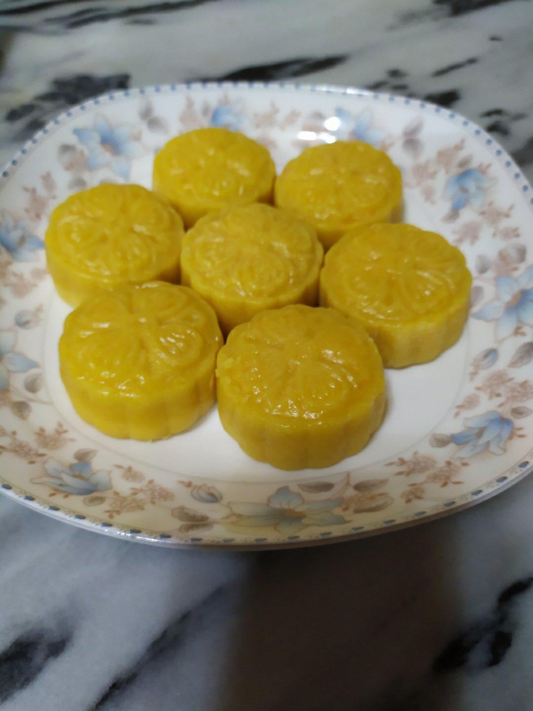 金沙奶黄流心月饼