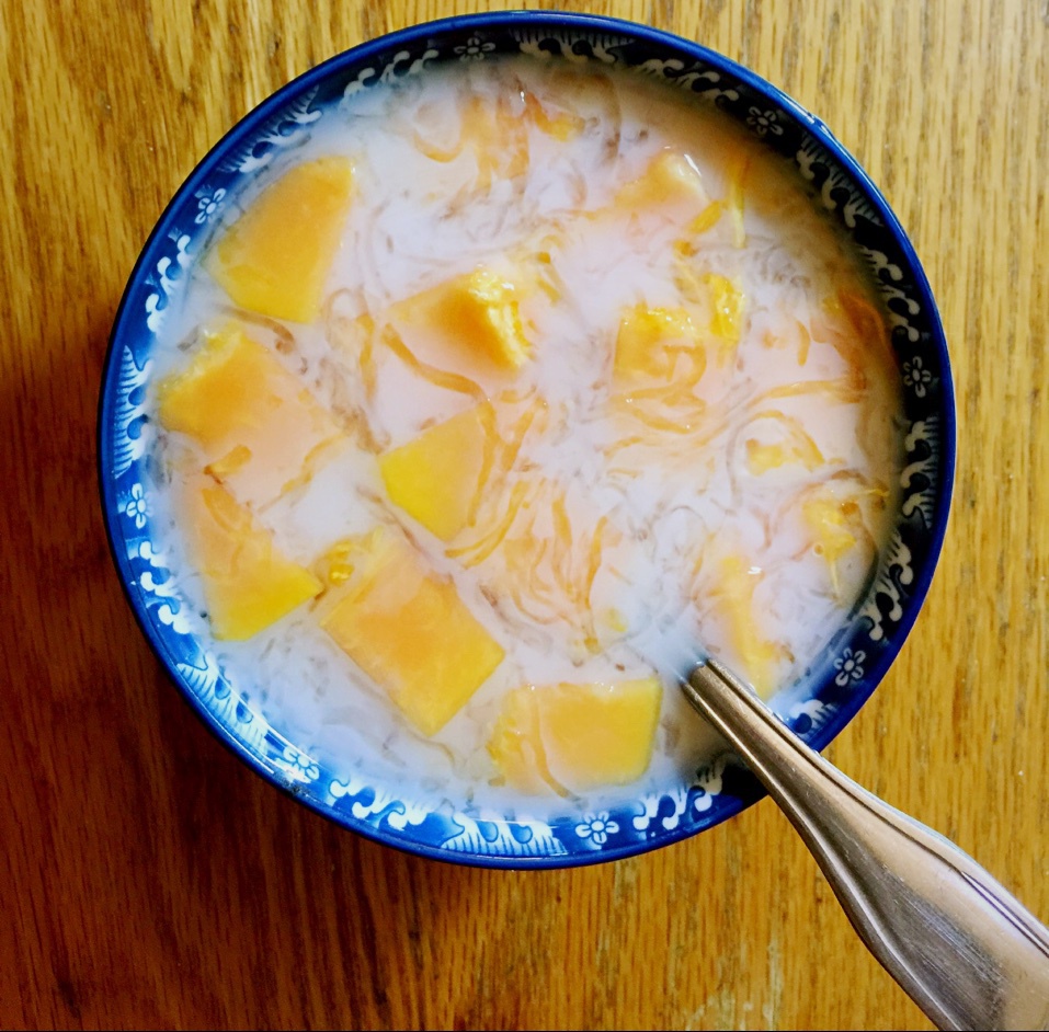 木瓜牛奶炖燕窝