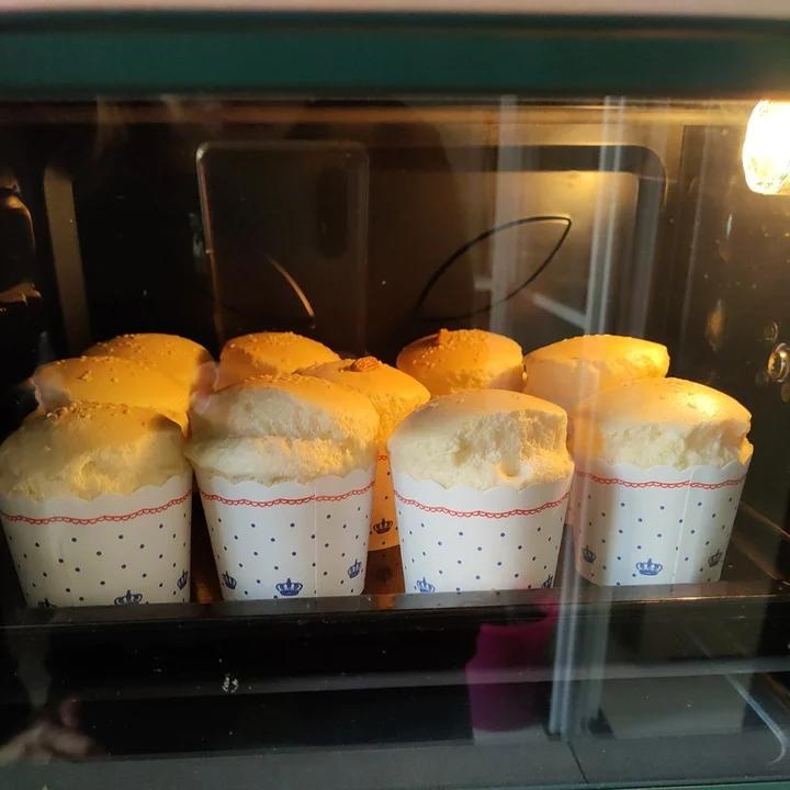 纸杯蛋糕 8寸戚风蛋糕的量