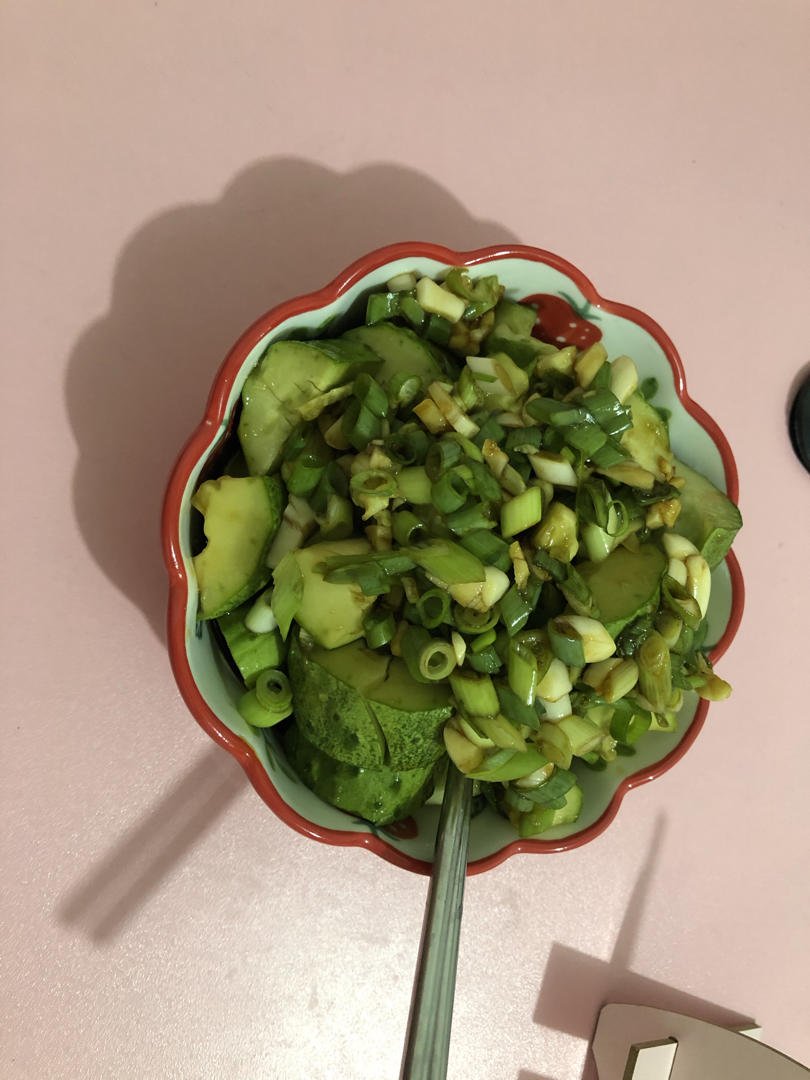 凉拌黄瓜
