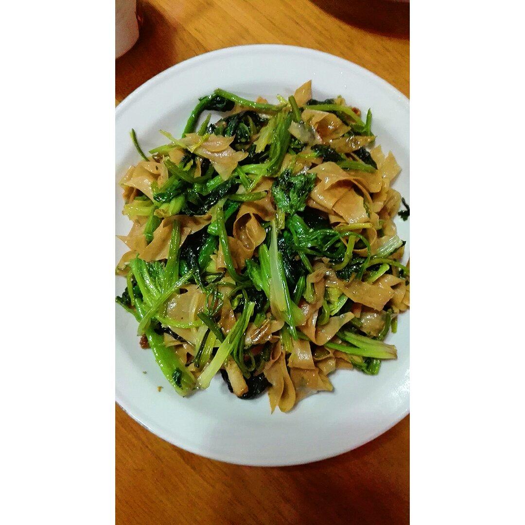 香菜豆皮