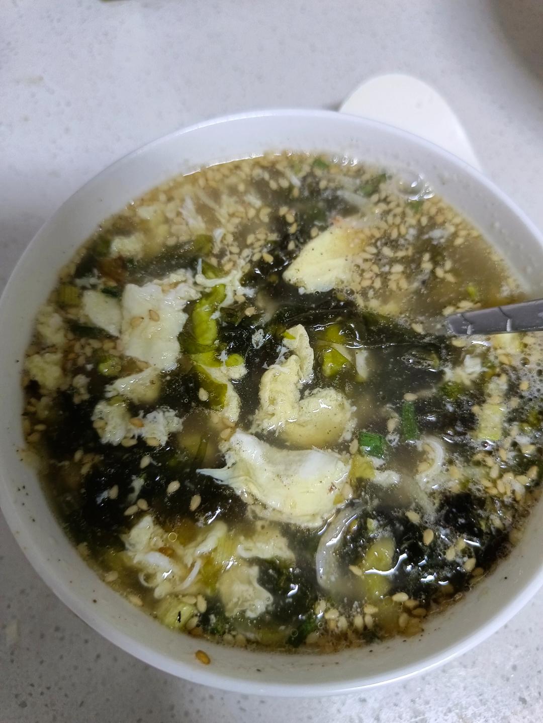最鲜美好喝的「紫菜蛋花汤」