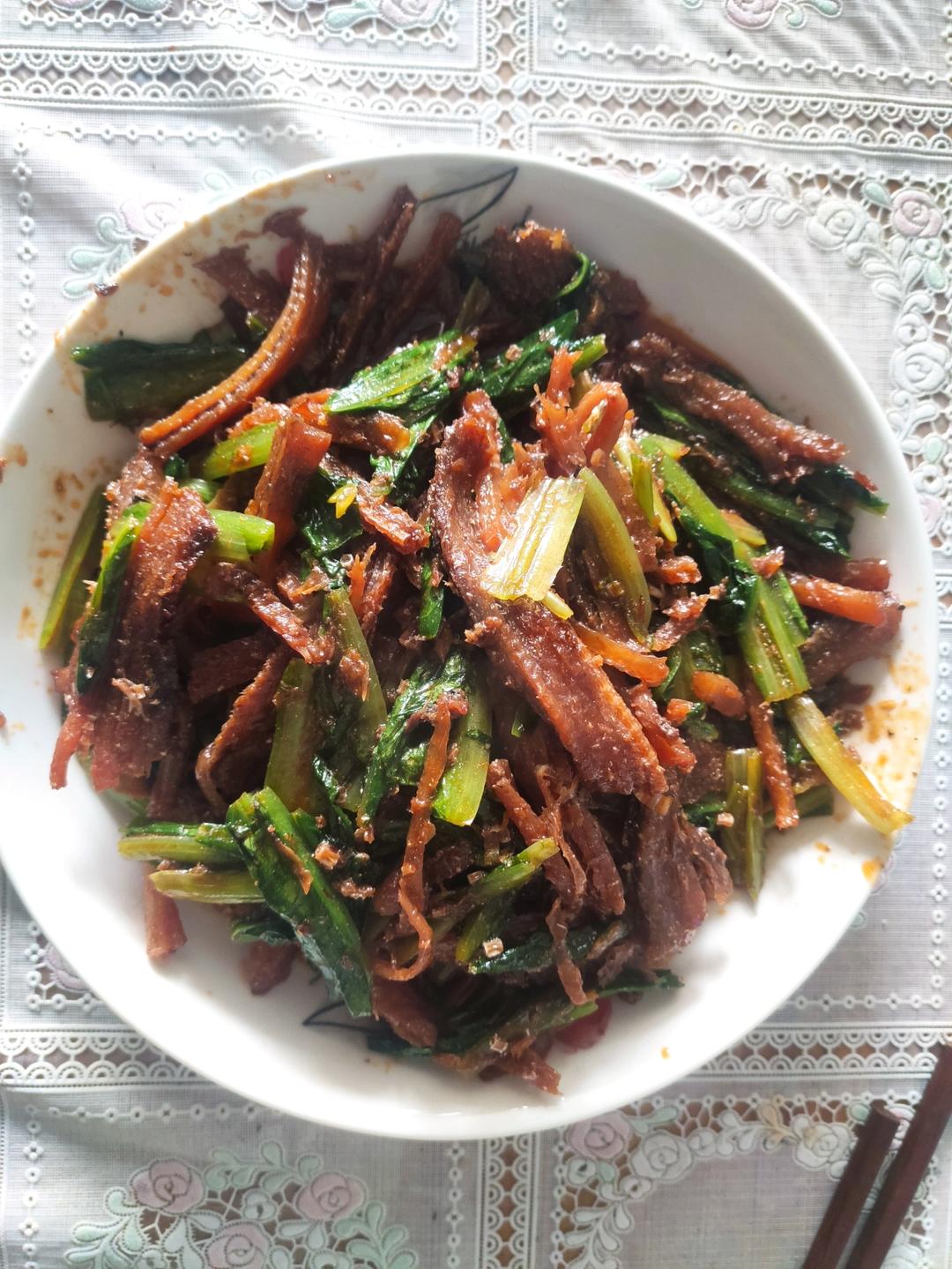 家常菜豆豉鲮鱼油麦菜