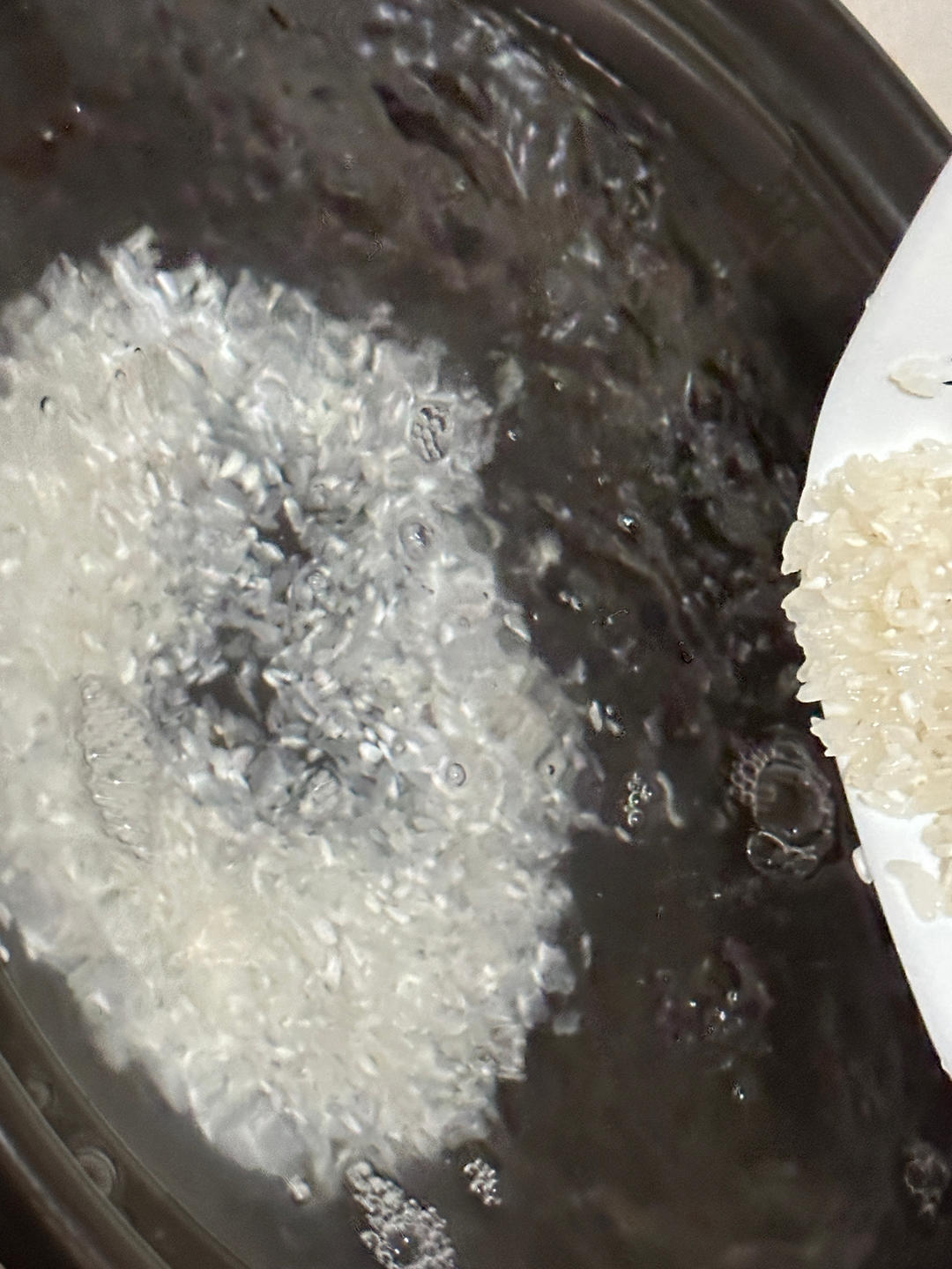 砂锅海鲜粥的做法 步骤7