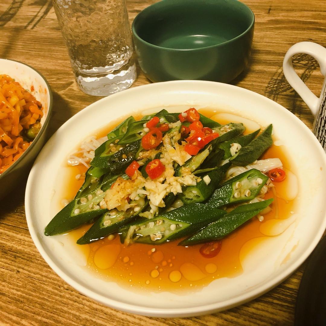 虾仁拌秋葵