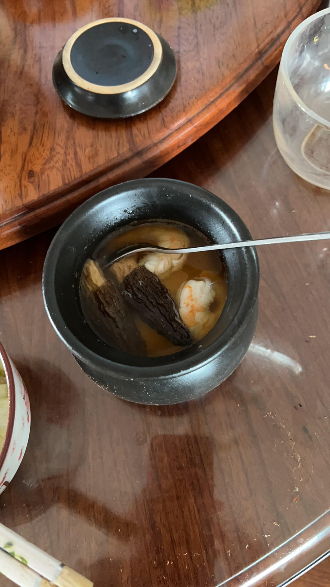 南昌鸡蛋肉饼瓦罐汤！是鸡蛋死死压着肉饼卧在罐底的那种！（电炖盅版）