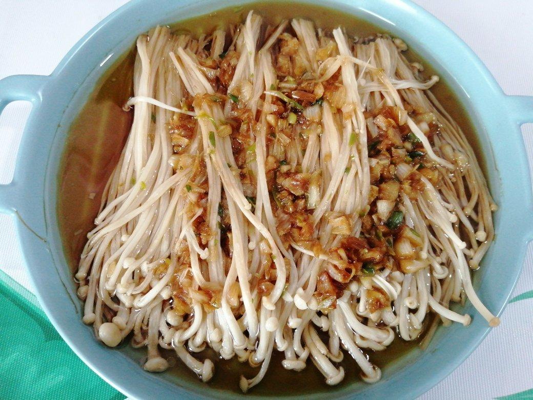 蒜蓉蒸金针菇