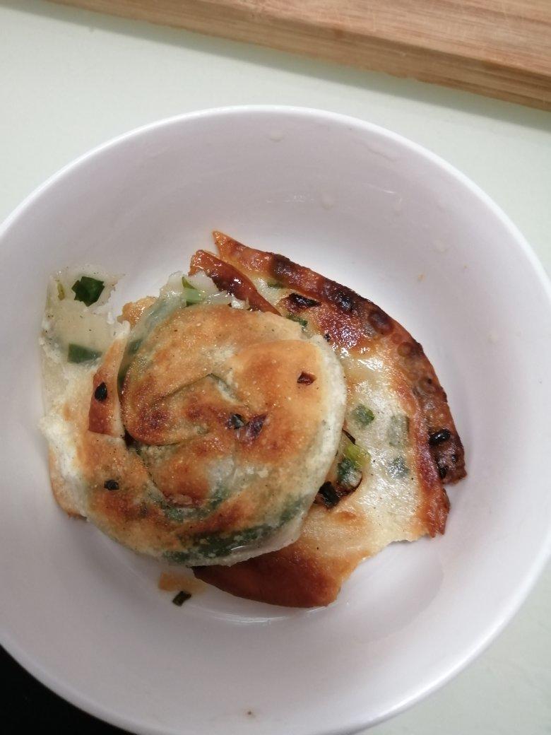 饺子皮葱油饼