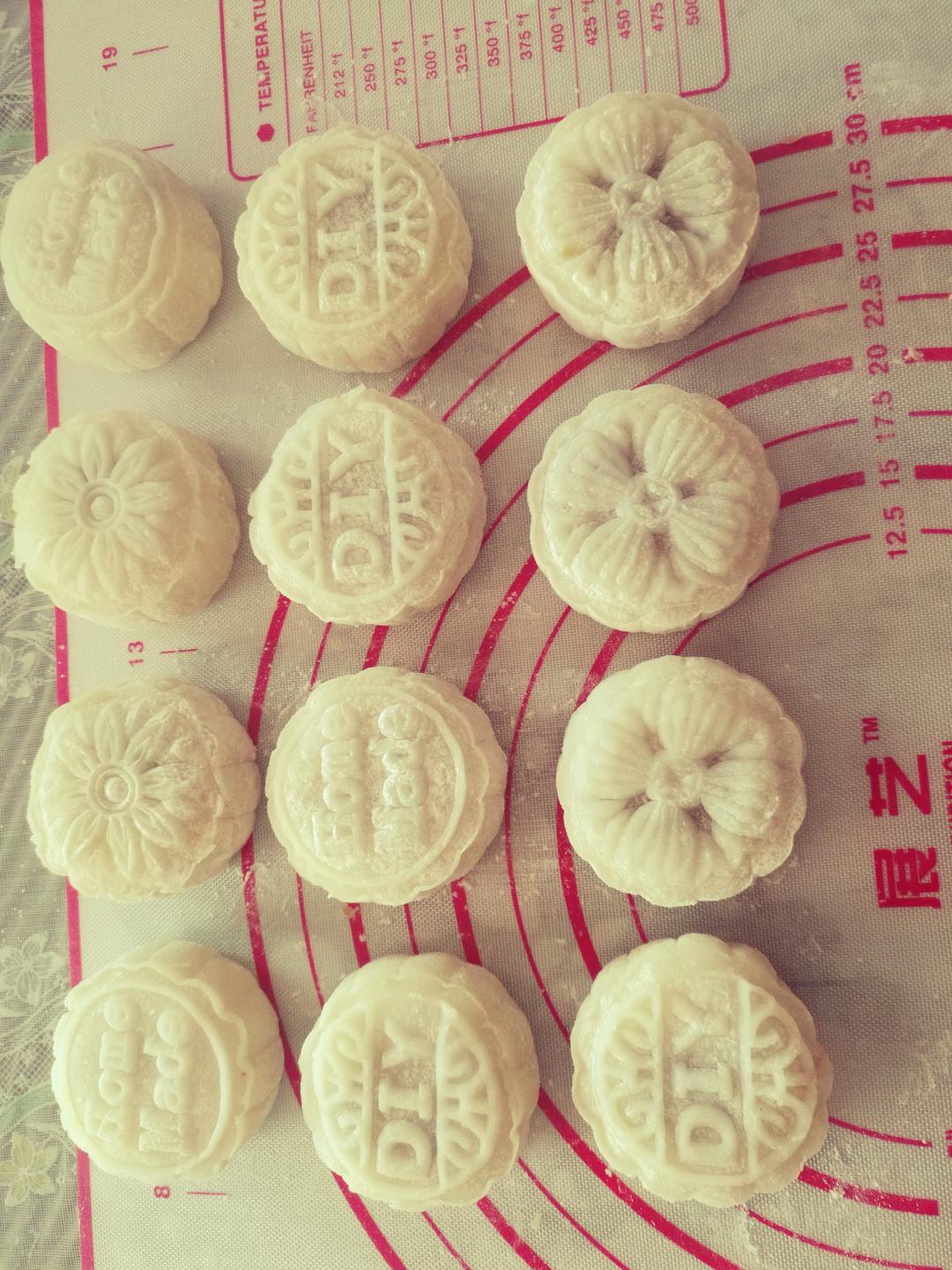 冰皮月饼（奶黄馅）