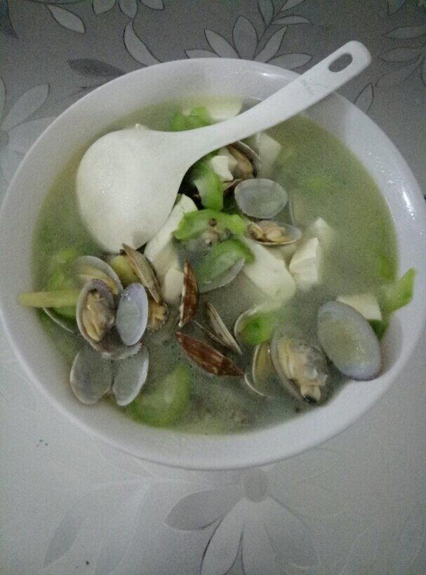 丝瓜蛤蜊汤