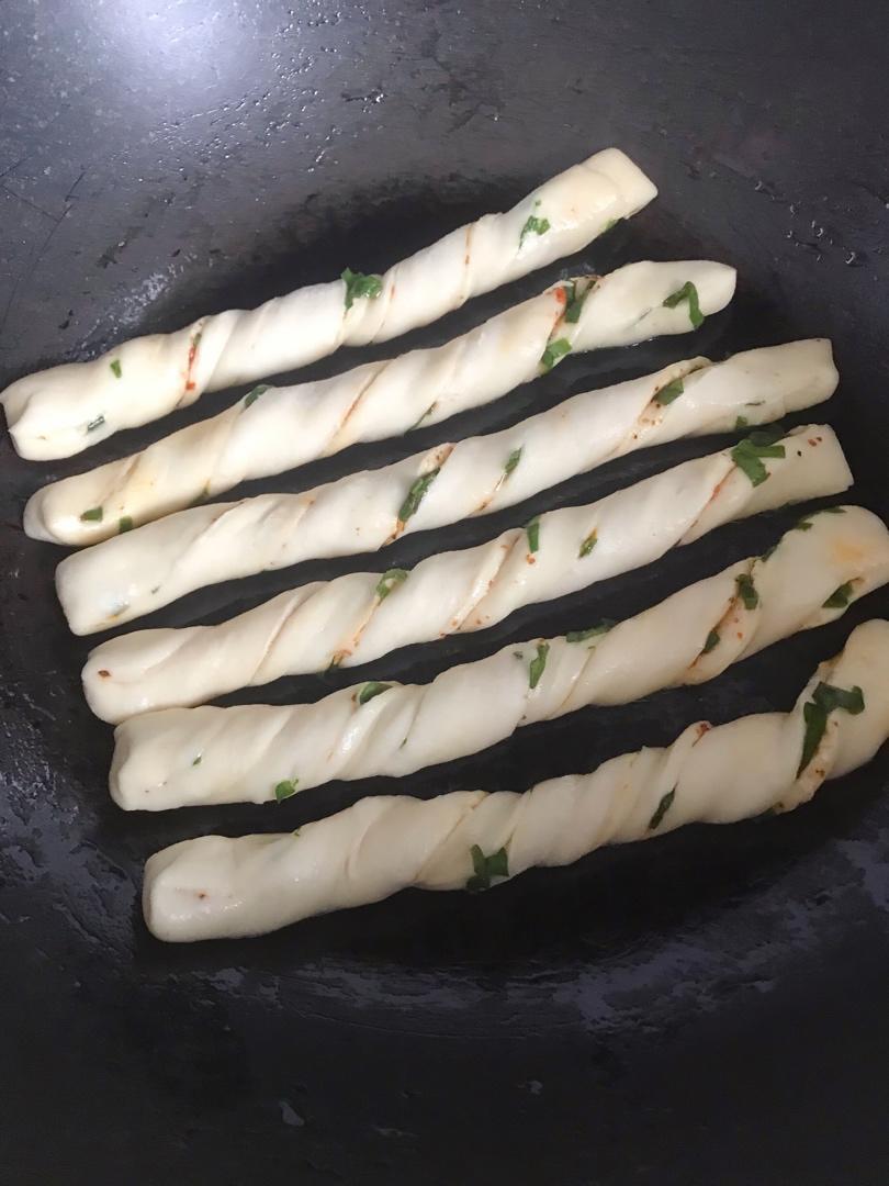 一定要做！—煎卷子【生煎花卷】