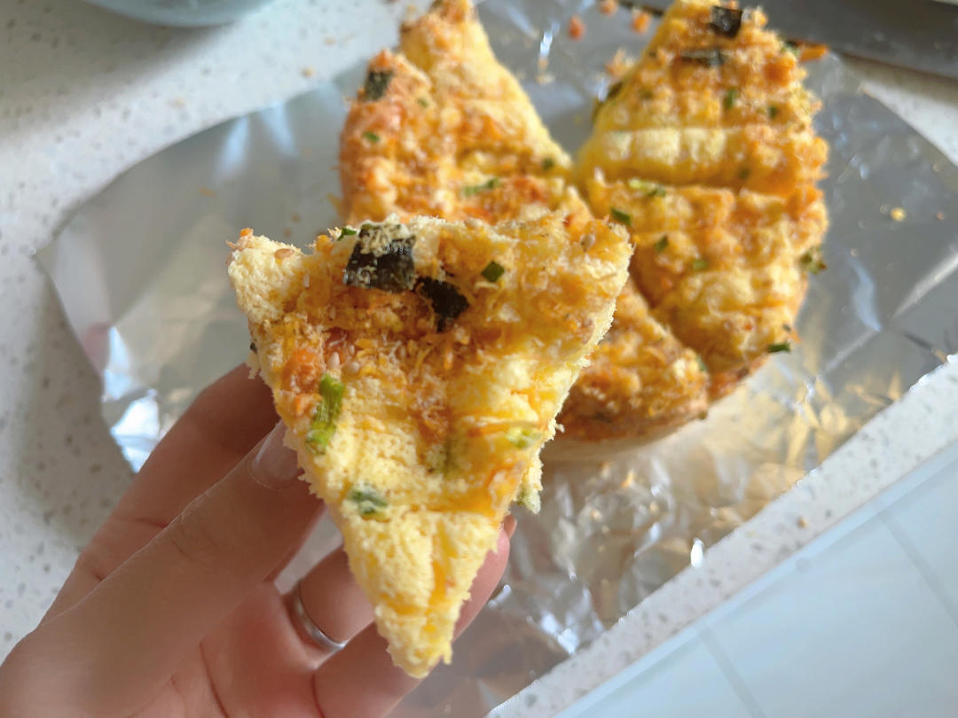 低油低糖版香葱肉松戚风6寸