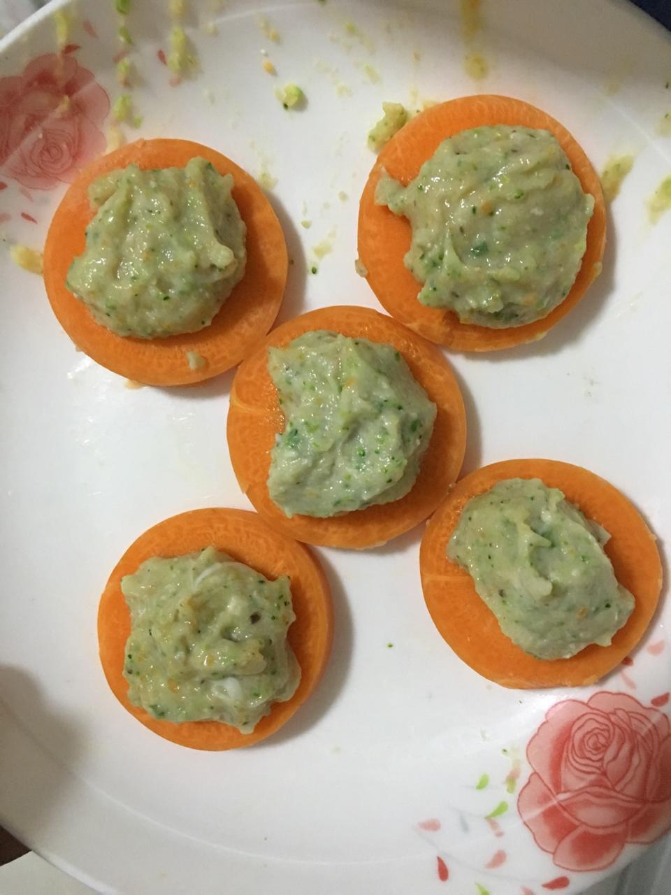 浇汁青菜小丸子