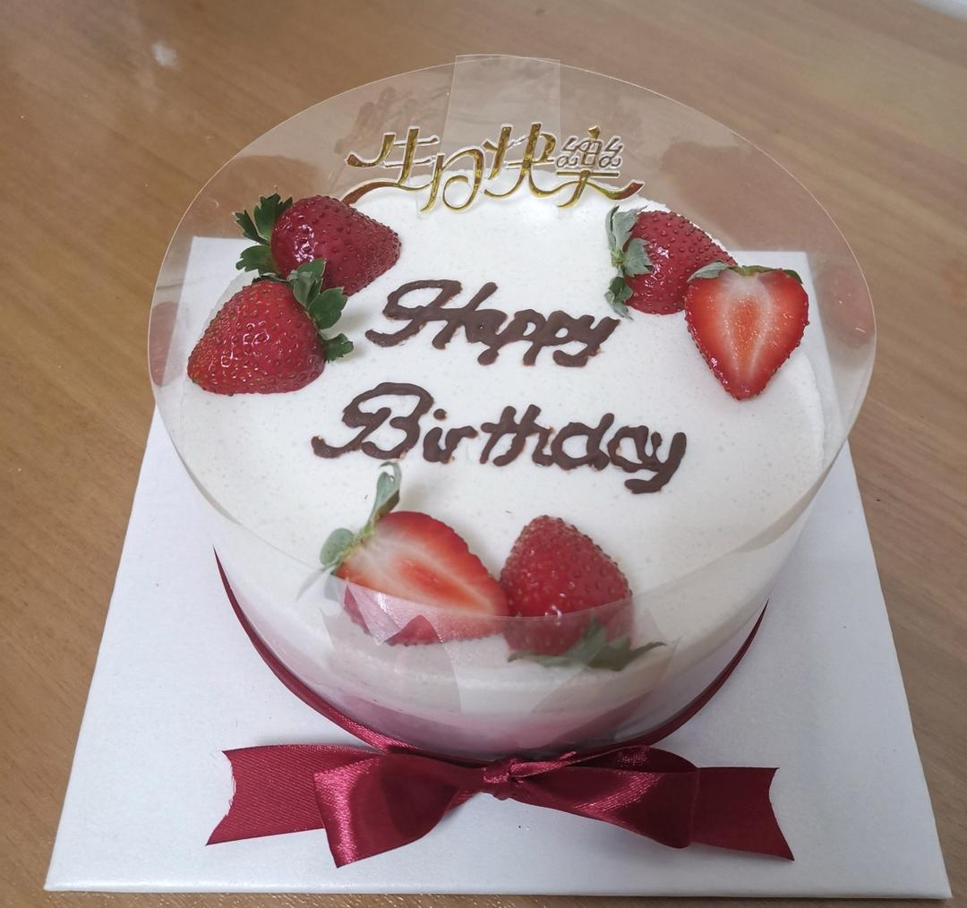【全网最全合集】搬运🍓漂亮的草莓蛋糕~草莓季装饰灵感图