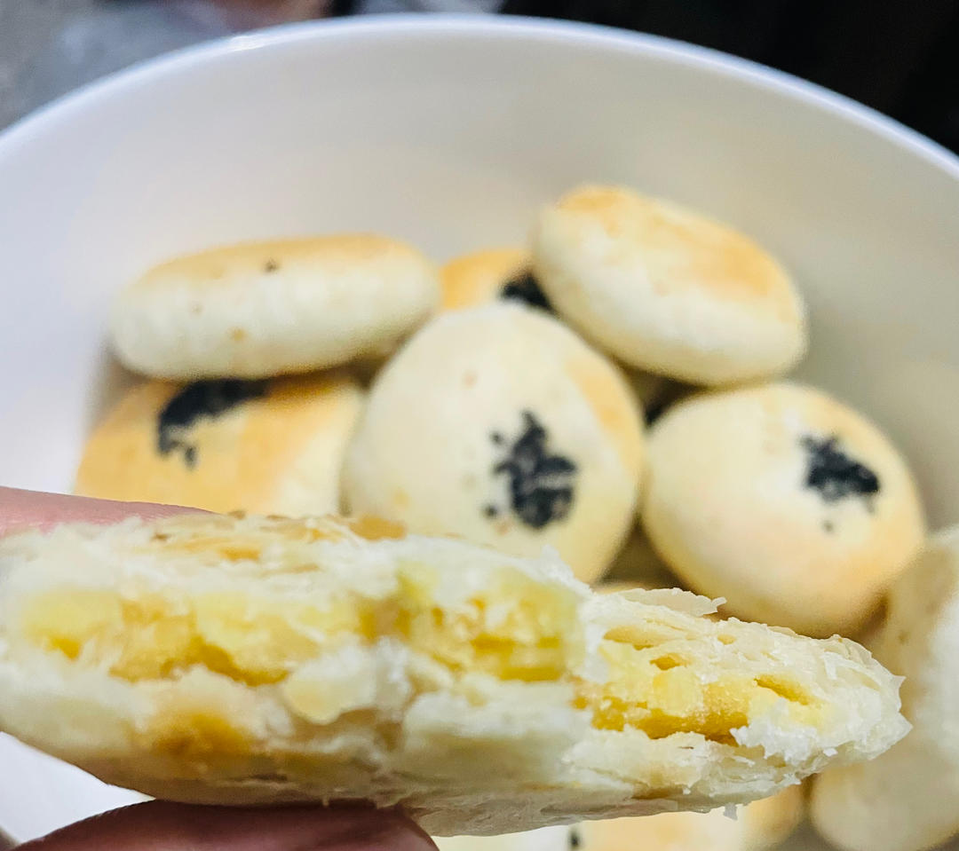 酥皮绿豆饼   酥得掉渣渣