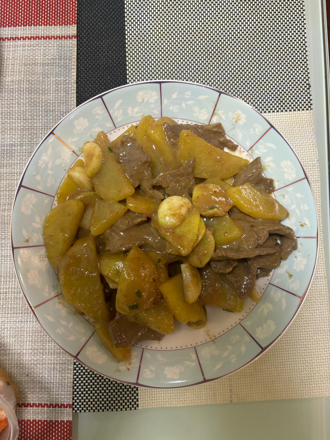 土豆片炒牛肉
